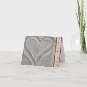 Tarjeta De Agradecimiento El corazón de la arena de la playa le agradece