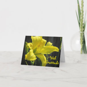 Tarjeta De Agradecimiento El lirio amarillo le agradece cardar