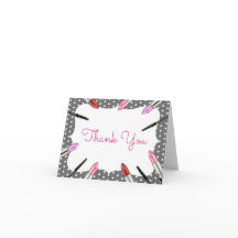 El maquillaje temático le agradece observar