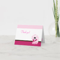 El perro de perrito rosado doblado le agradece