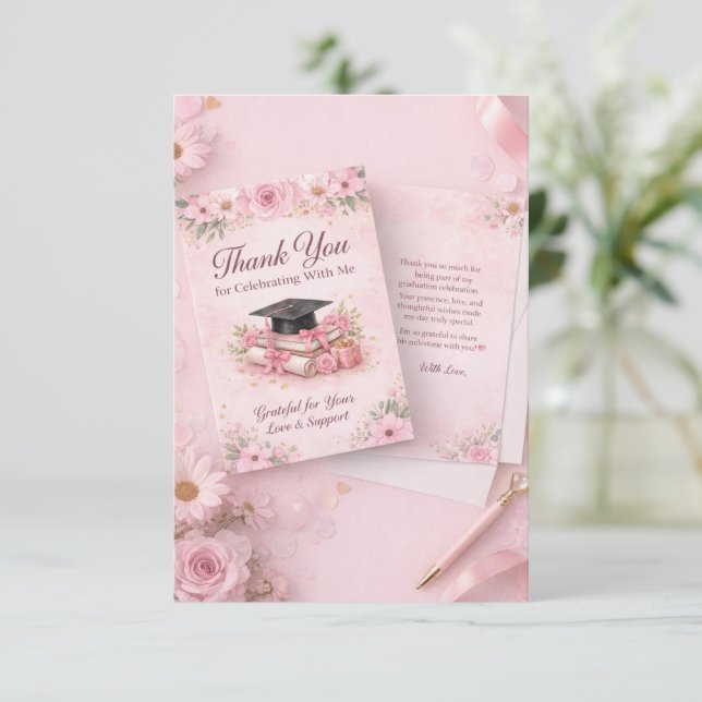 Tarjeta De Agradecimiento Elegant Pink Floral Graduation Party thank you car (Anverso de pie)