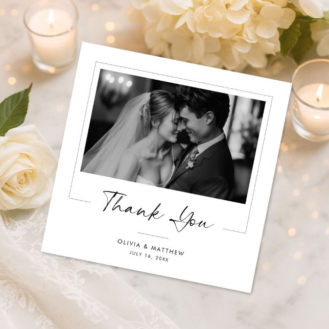 Tarjeta De Agradecimiento Elegant Script Modern Classic Newlywed Photo (Subido por el creador)