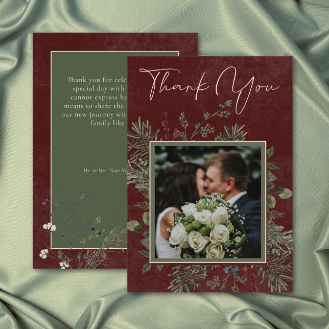 Tarjeta De Agradecimiento Elegant Winter Berries & Pine Burgundy Wedding (Elegant Winter Berries & Pine Burgundy Wedding Thank You Card)