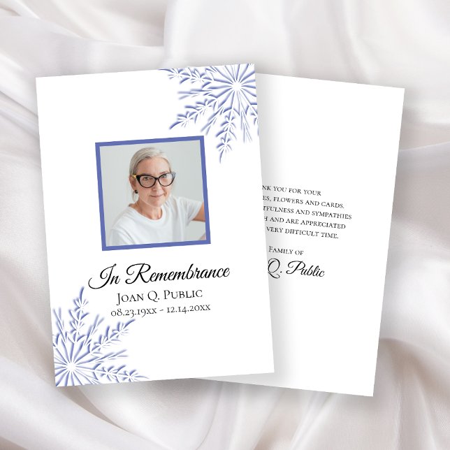 Tarjeta De Agradecimiento Elegante Blue Winter Snowflake Funeral (Subido por el creador)