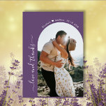 Tarjeta De Agradecimiento Elegante Boda De Arco De Fotos De Script Mauve 2<br><div class="desc">Elegante, Minimalista Boda de fotos del Arco Letrado a Mano 2 - Tarjeta de agradecimiento en color malva morado. Elegante boda de agradecimiento plantilla de tarjeta con una foto (forma de arco) en la parte delantera y una foto en la parte posterior. Con el texto "Amor y agradecimiento" en una...</div>