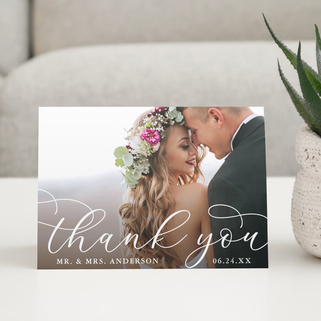 Tarjeta De Agradecimiento Elegante Boda de caligrafía moderna Fold Fold (Customize to add text to inside of card.)