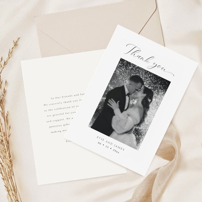 Tarjeta De Agradecimiento Elegante Boda de fotografías mínimo de guión (Subido por el creador)