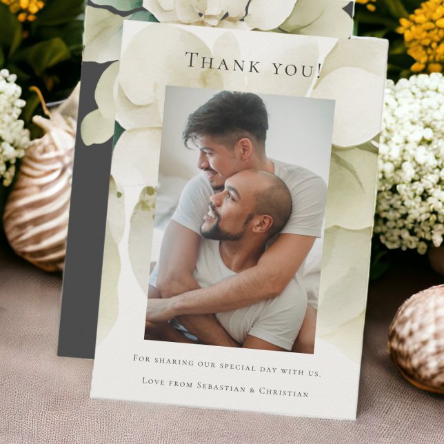 Tarjeta De Agradecimiento Elegante Boda gay, dos novios en traje (Elegant Gay Wedding Two Grooms in Suits Thank You Cards from Ricaso)