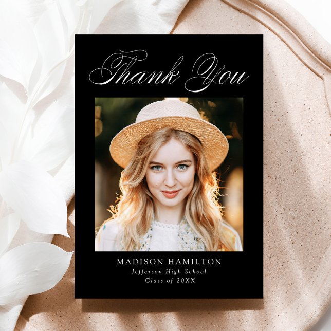 Tarjeta De Agradecimiento Elegante caligrafía Graduación de fotografía negra (Subido por el creador)