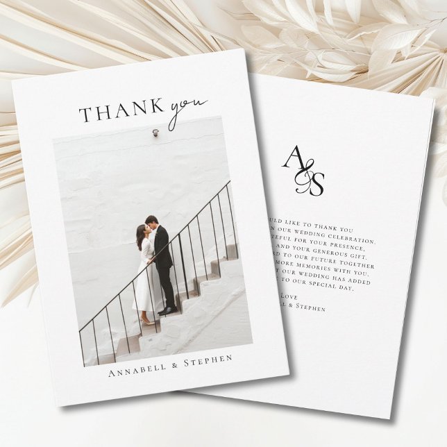 Tarjeta De Agradecimiento Elegante, clásico, Monograma, ¡Gracias! 1 Foto (Elegant, classic, monogram, -white-black, wedding 1 photo "Thank you" card.)