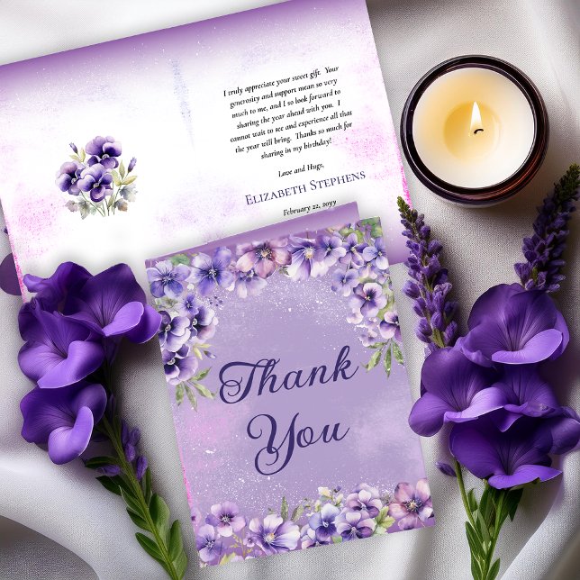Tarjeta De Agradecimiento Elegante fiesta de cumpleaños floral violeta púrpu (Boho Elegant Purple Violets Floral Folded Thank You Card - Birthdays or Other Occasions)