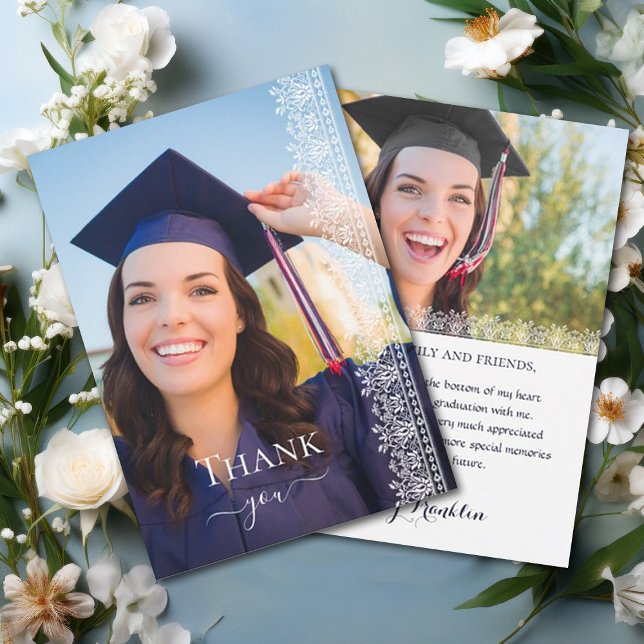 Tarjeta De Agradecimiento Elegante foto barroca victoriana de graduación de  (Elegant Victorian Baroque Lace Edged Graduation Thank You Card customizable with space for 2 photos.)