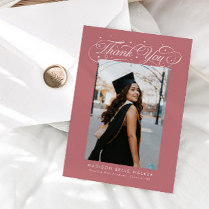 Tarjeta De Agradecimiento Elegante foto de graduación con letra script rosa