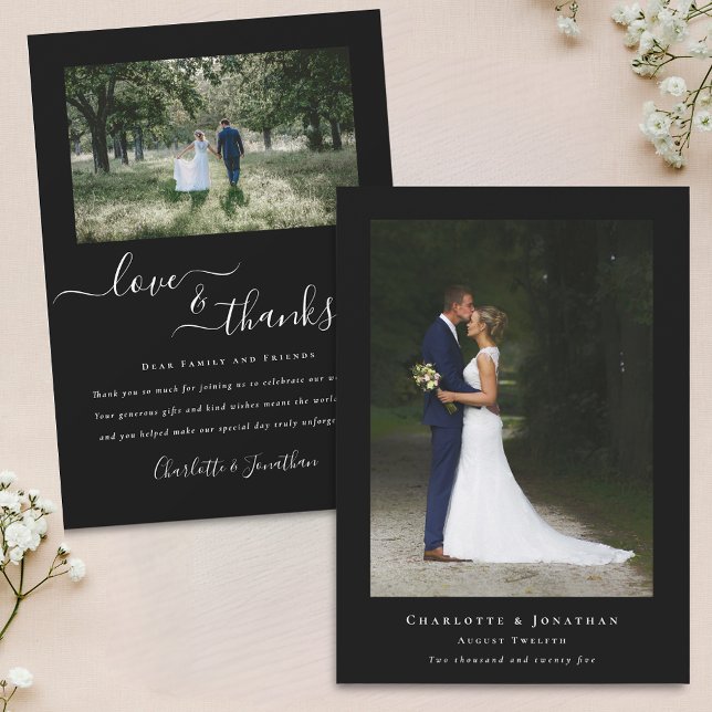 Tarjeta De Agradecimiento Elegante Gracias Boda 2 Foto Negro y Blanco (Elegant love and thanks script calligraphy 2 photo wedding thank you modern black and white card)