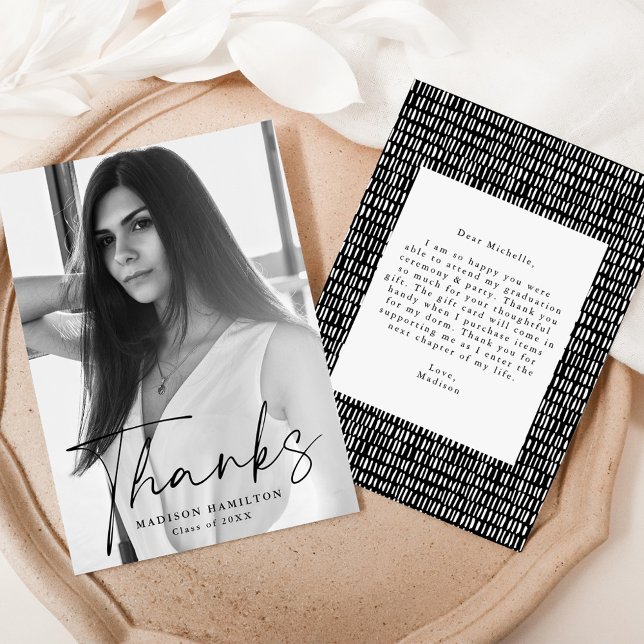 Tarjeta De Agradecimiento Elegante Graduación de fotografías de escritura ne (Subido por el creador)