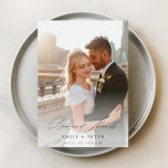Tarjeta De Agradecimiento Elegante guión moderno 2 Boda fotográfico<br><div class="desc">Exprese su gratitud con nuestra tarjeta de agradecimiento para Bodas de imágenes Elegant Script Modern 2. Con dos hermosas y elegantes fotos de pareja y moderna caligrafía escrita a mano,  estas tarjetas de agradecimiento de los bodas fotográficos son perfectas para cualquier tipo de boda.</div>