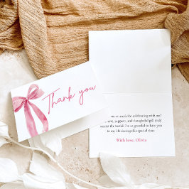 Tarjeta De Agradecimiento Elegante lazo rosa moderno, ella está atando el nu