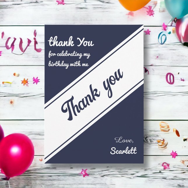 Tarjeta De Agradecimiento Elegante Moda Navy azul blanco moderno cumpleaños (Subido por el creador)