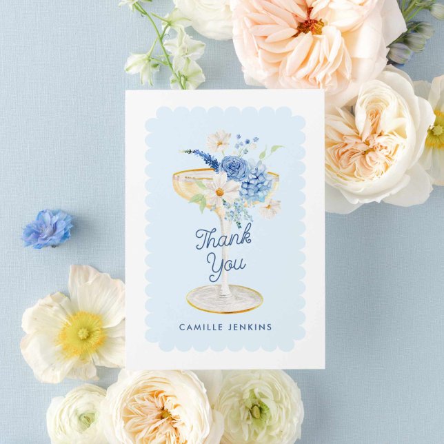 Tarjeta De Agradecimiento Elegantes Petals azules y ducha de novia Prosecco (Blue Petals and Prosecco Bridal Shower Thank you card)