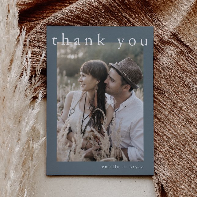 Tarjeta De Agradecimiento EMELIA Boda de foto foto de invierno azul Minimali (EMELIA Flat Minimalist Blue Winter Photo Wedding Thank You Card)