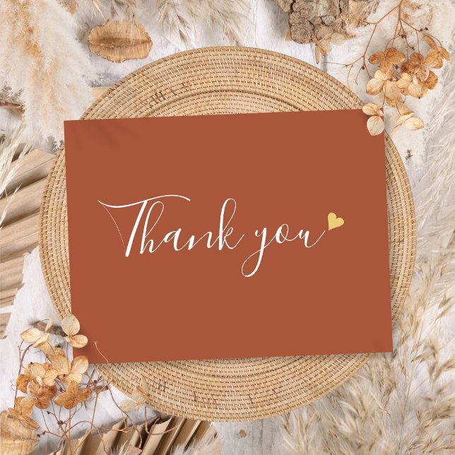 Tarjeta de agradecimiento empresarial con guión de (Terracotta Gold Heart Script Business Thank You Postcard)