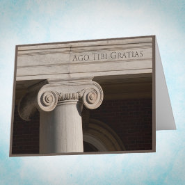 Tarjeta de agradecimiento en latín