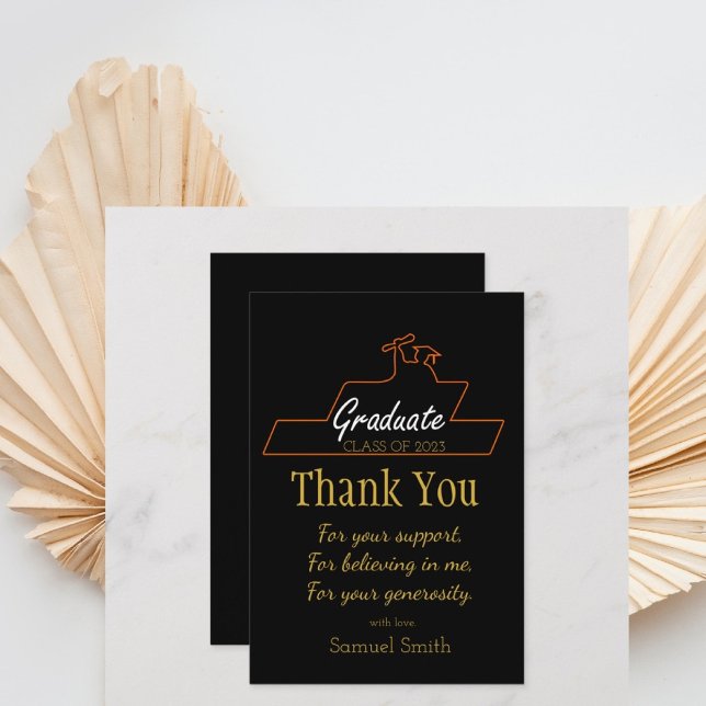 Tarjeta De Agradecimiento Escritura a mano de guión de graduación Black & Go (handwriting black and gold graduation thank you card.)