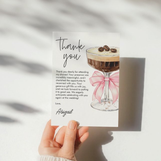 Tarjeta De Agradecimiento Espresso Martini con Lazo Rosa Bodas de Ensueño Ta (Pink Bow Espresso Martini Bridal Shower Thank You)
