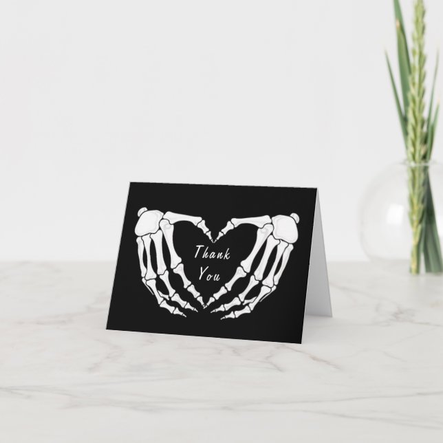 Tarjeta De Agradecimiento Esqueleto moderno gótico manos forma de corazón    (Anverso)