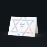 Tarjeta De Agradecimiento Estrella moderna de David Pastel Bat Mitzvah<br><div class="desc">La moderna tarjeta de agradecimiento de la estrella de David Pastel Bat Mitzvah presenta un contorno único y moderno de la estrella de David con un hermoso efecto holográfico.</div>