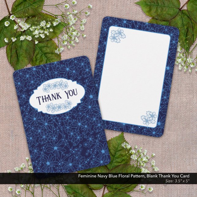 Tarjeta De Agradecimiento Feminine Navy Blue Floral Pattern, Blank (Blank Thank You Card with Feminine Navy Blue Floral Pattern.)
