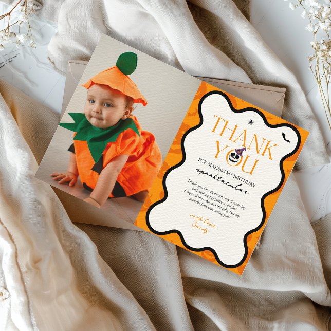 Tarjeta De Agradecimiento Festejante foto de primer cumpleaños de Halloween  (thank you card spooky one halloween 1st birthday)