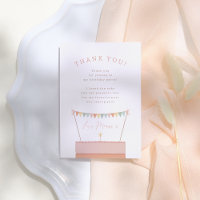 Fiesta de cumpleaños del Chica del pastel de capa 