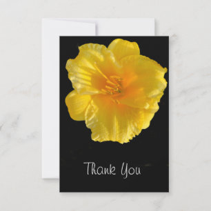 Tarjeta de agradecimiento Flor Amarilla Fondo Negr