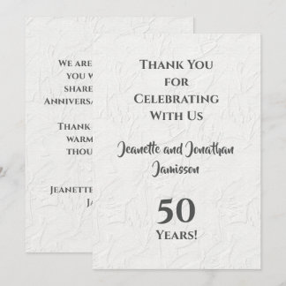 Tarjeta de agradecimiento floral blanca del 50 ani