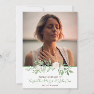 Tarjeta De Agradecimiento Floral de marfil elegante en entierro cariñoso de