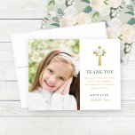 Tarjeta De Agradecimiento Floral de oro verde primera Chica de la Santa Comu<br><div class="desc">Esta elegante tarjeta de agradecimiento de First Holy Communion diseñada para un chica incluye una foto de su hija de 3.5 x 5" con un elegante texto verde, dorado y negro suave que puede ser totalmente personalizado para su evento, acentuado por una cruz floral de oro. Un bonito patrón floral...</div>