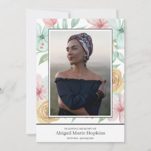 Tarjeta De Agradecimiento Floral en colores pastel elegante en entierro