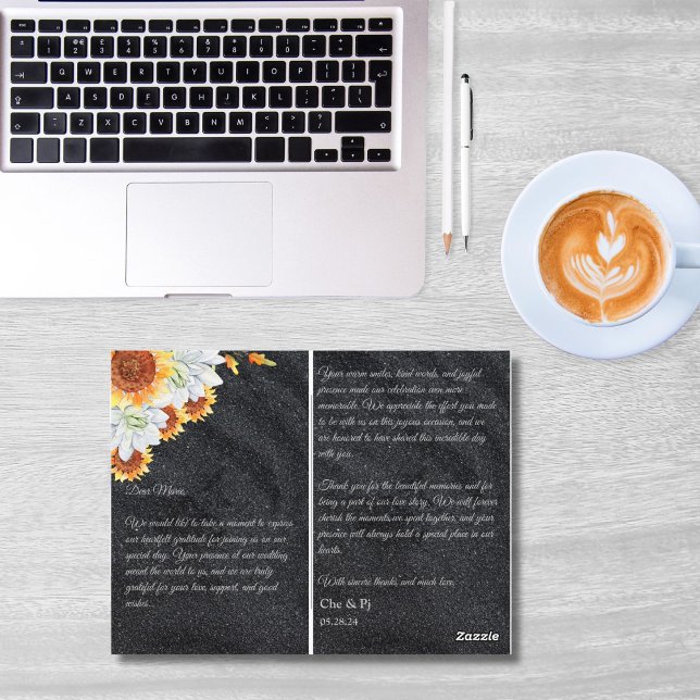 Tarjeta de agradecimiento floral minimalista (Subido por el creador)