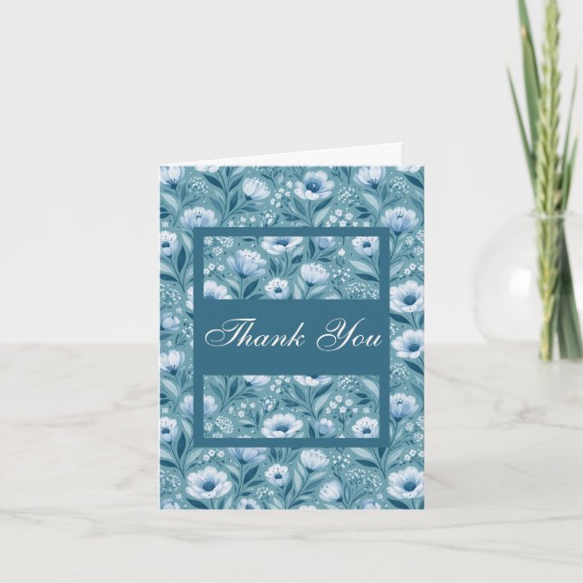 Tarjeta De Agradecimiento Flores Azules sobre Fondo Azul Turquesa (Anverso)