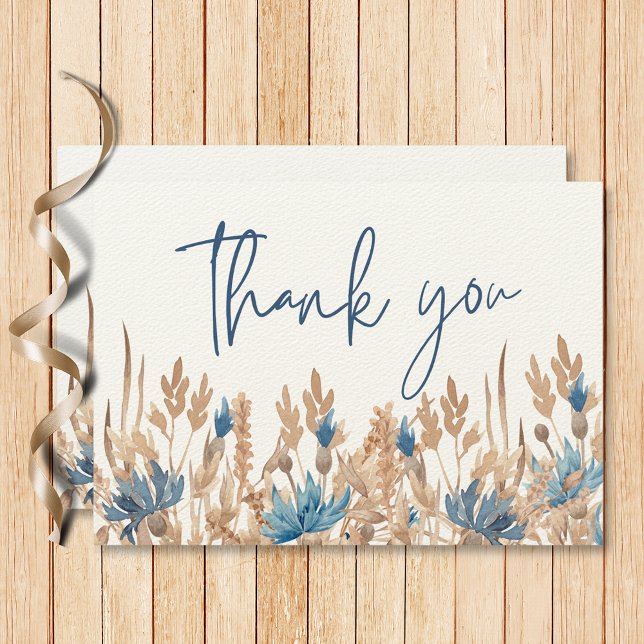 Tarjeta De Agradecimiento Flores de maíz y trigo azul Campo Boda moderno (Blue Cornflowers & Wheat Field Modern Wedding Thank You Card)