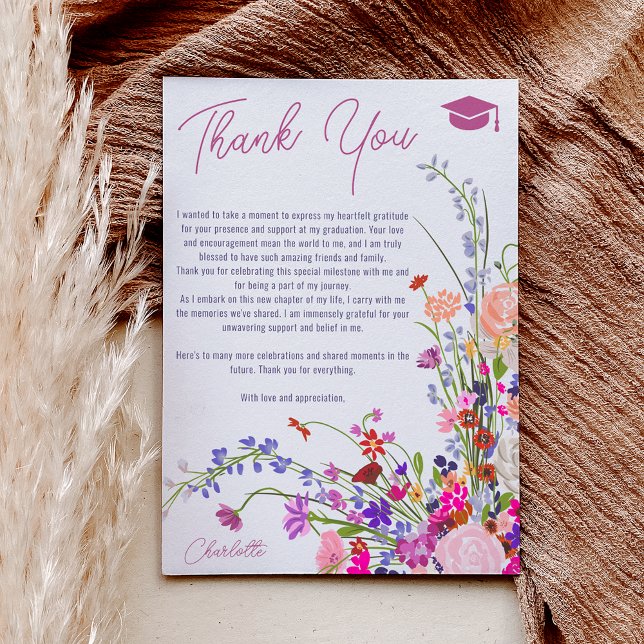 Tarjeta De Agradecimiento flores silvestres modernas chic script hermosa gra (Modern wild flowers script photo dark graduation announcement)