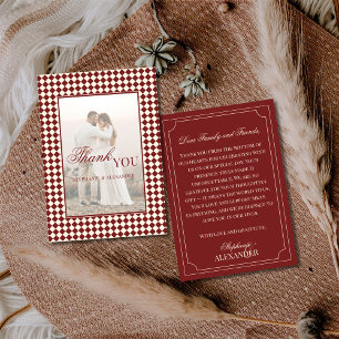 Tarjeta De Agradecimiento Fondo Antiguo Rojo Profundo a Cuadros Foto de Boda