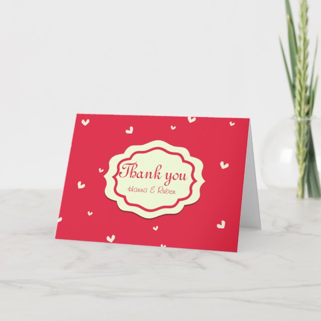 Tarjeta De Agradecimiento Fondo rojo personalizado con corazoncitos (Anverso)