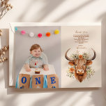 Tarjeta De Agradecimiento Foto Cute Highland Cow Primer cumpleaños<br><div class="desc">Exprese su gratitud con estilo con nuestra tarjeta de agradecimiento de cumpleaños 1.ᵉʳ Highland. Esta encantadora tarjeta combina el capricho de una vaca Highland con una foto personalizada, lo que hace que sea una manera memorable de agradecer a sus invitados por celebrar el hito de su pequeña. Con una adorable...</div>