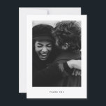 Tarjeta De Agradecimiento Foto de Boda minimalista Gracias Postcard<br><div class="desc">tarjeta de agradecimiento de boda minimalista y elegante con un tipo de letra simple. El texto y los mensajes se pueden editar en la parte posterior de la tarjeta. Para una personalización más avanzada de este diseño, por ejemplo, cambiar el diseño, el tamaño de letra o el tamaño del texto,...</div>