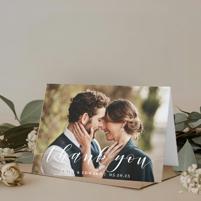 Tarjeta De Agradecimiento Foto de boda plegada con letra manuscrita moderna (Subido por el creador)