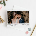 Tarjeta De Agradecimiento Foto de Boda simple de Rubor Neutral Boho<br><div class="desc">Diseñada para coordinar con nuestra colección de bodas de guiones elegantes,  esta tarjeta de personalizable Flat Photo You incluye un guión elegante con texto de agradecimiento al corazón en la parte delantera y la opción de añadir un mensaje personalizado en la parte posterior. Elementos coincidentes disponibles.</div>