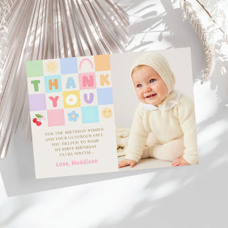 Tarjeta De Agradecimiento Foto de cumpleaños de niña con gingham colorido al