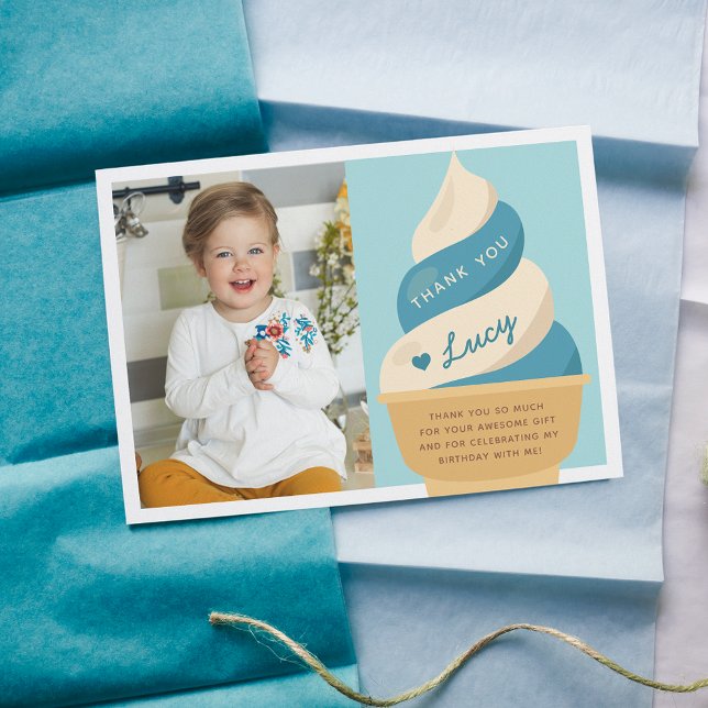 Tarjeta De Agradecimiento Foto de cumpleaños de niños con helado de vainilla (Subido por el creador)